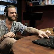 Profesor de inglés con experiencia en clases conversacionales y en preparación de exámenes